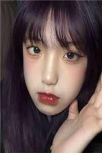 穿成炮灰女主后引诱了疯批暴君权明
